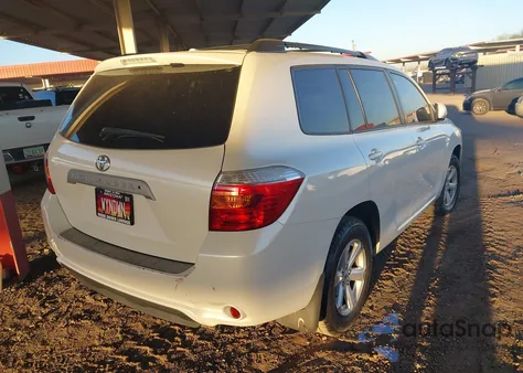 2010 Toyota Highlander Se V6 из США, поврежденный, VIN 5TDKK3EHXAS008088
